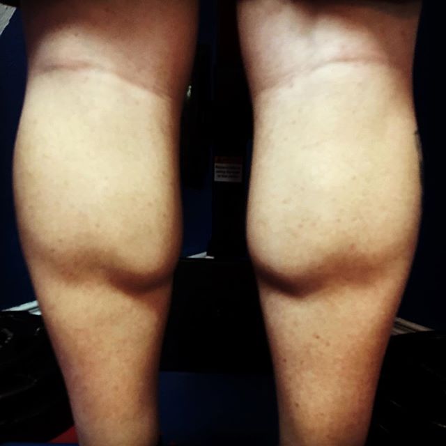 A little calf show off. Some gains and definition.

#workinprogress 